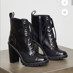 Pauline combat bootie